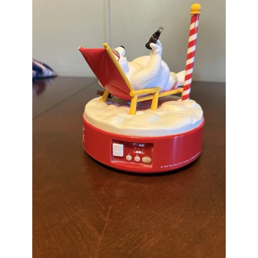 Vintage 1995‎ Coca-Cola Polar Bear Musical Alarm Clock Nostalgic Read